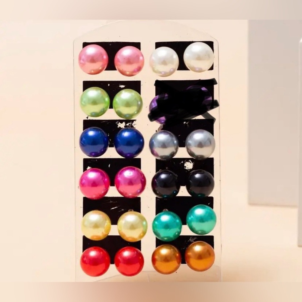 NEW colorful pearl stud earrings